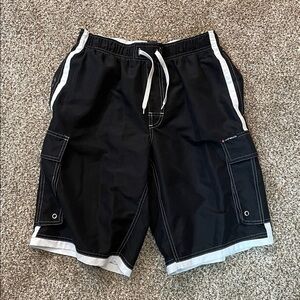 🩷Airwalk Black and White Shorts